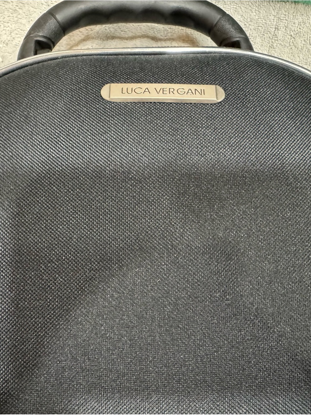 black Luca Vergani cosmetic travel case (CL-4)